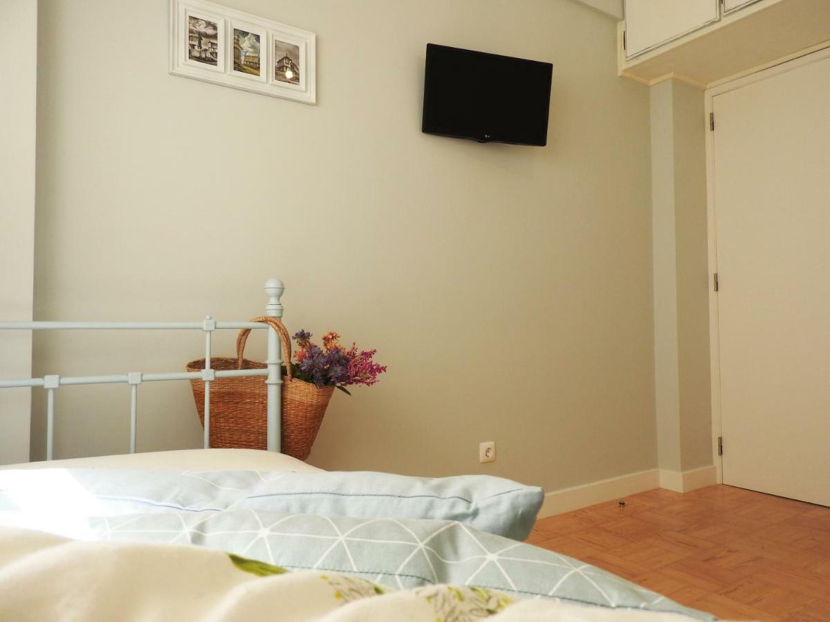 Lisbon Airport Hostel Eksteriør billede