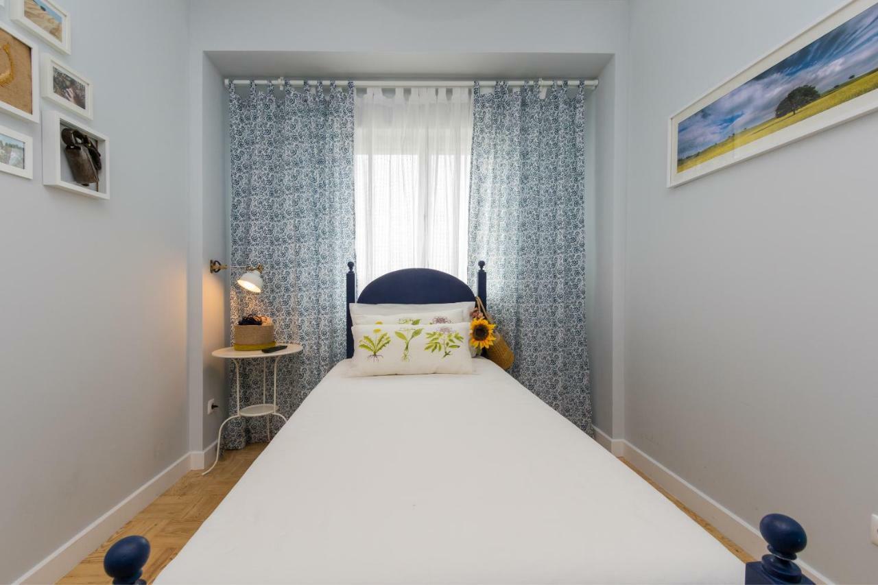 Lisbon Airport Hostel Eksteriør billede